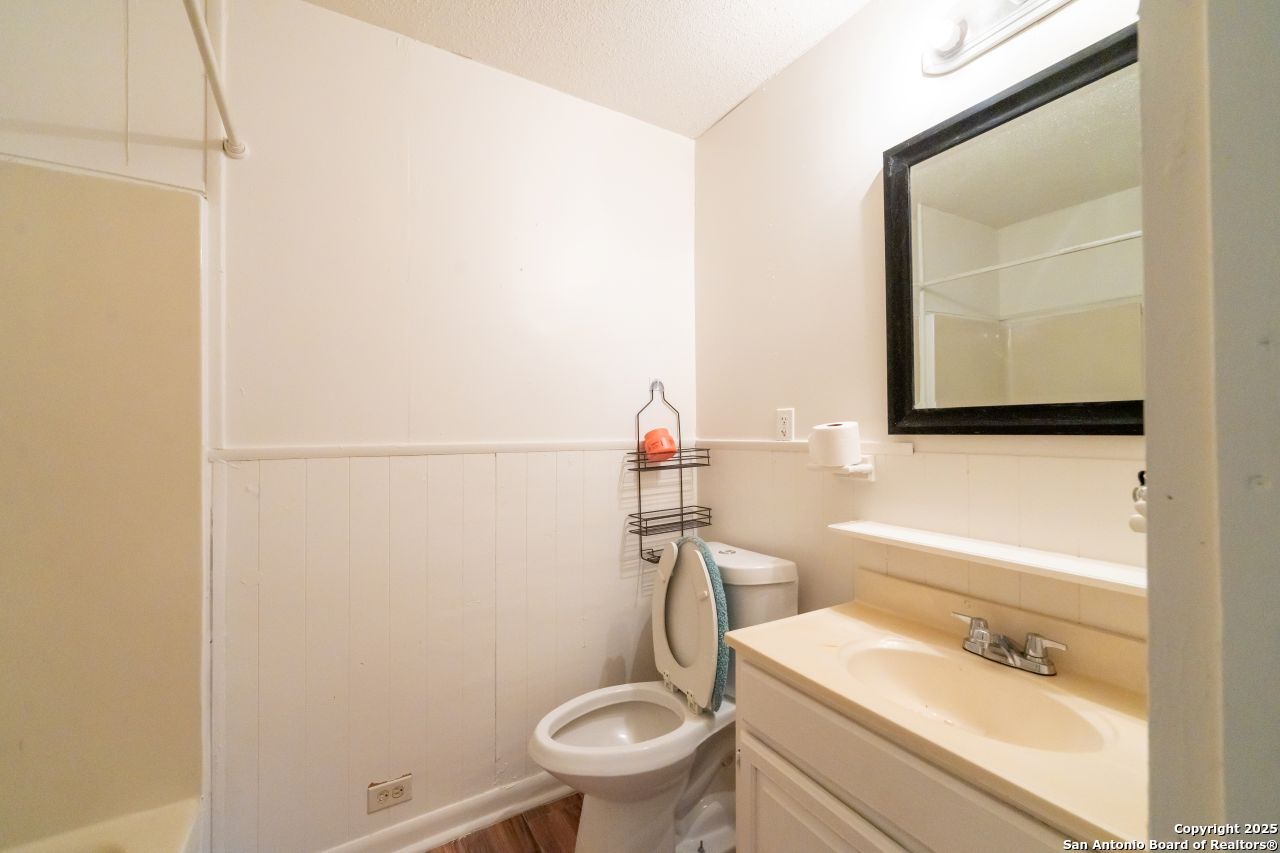 6950 Lark Haven Lane, Unit 2 San Antonio, TX 78263 - Photo 11 of 13