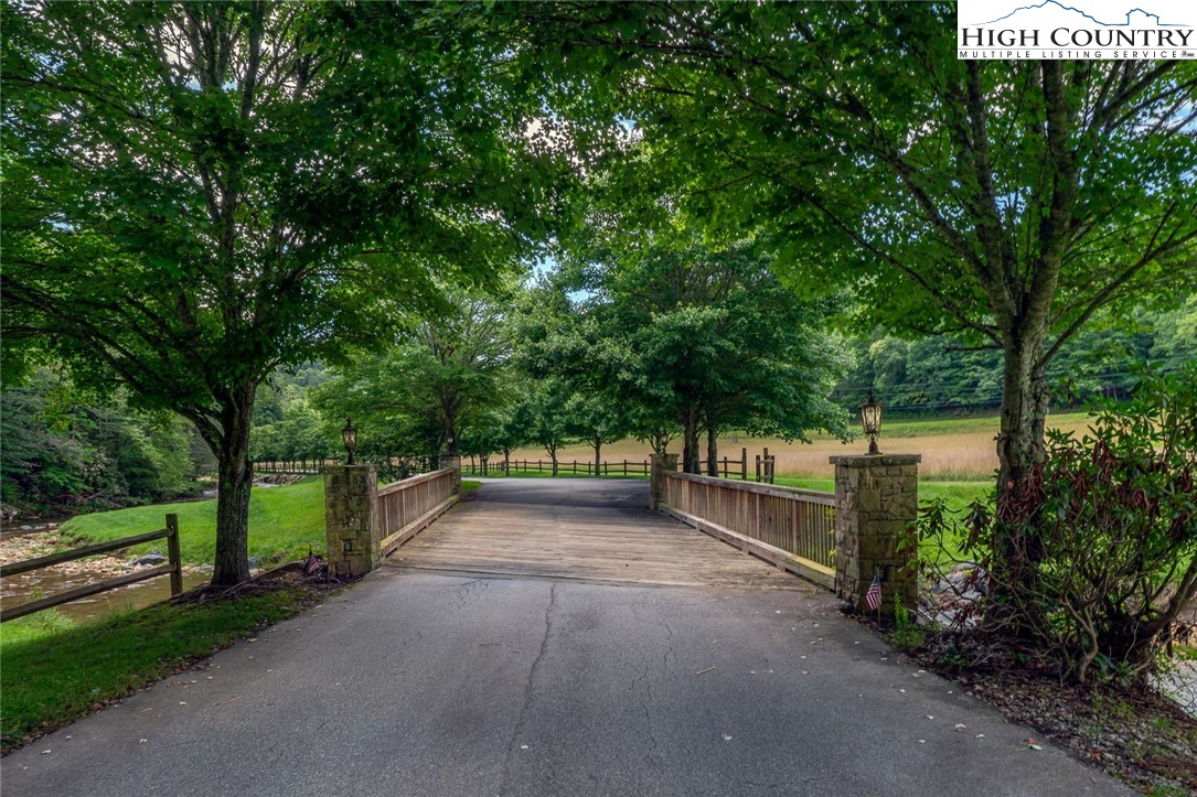 Autumn Ridge Drive Lenoir, NC 28645 - Photo 24 of 25 Gallery Image 24