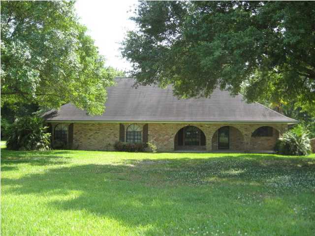 410 Teljean Road Lafayette, LA 70503 - Photo 1 of 12 Primary Photo