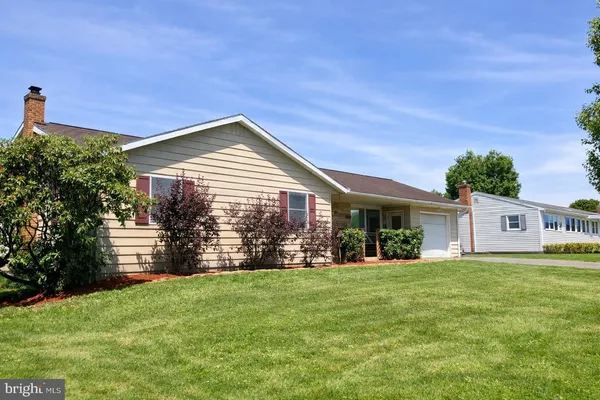 $259,000 | 101 Marlick Avenue, Reedsville, PA 17084