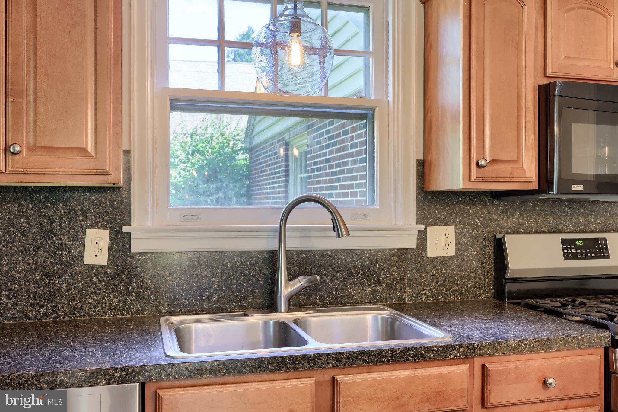 225 East Roseville Road Lancaster, PA 17601 - Photo 12 of 48 Gallery Image 12