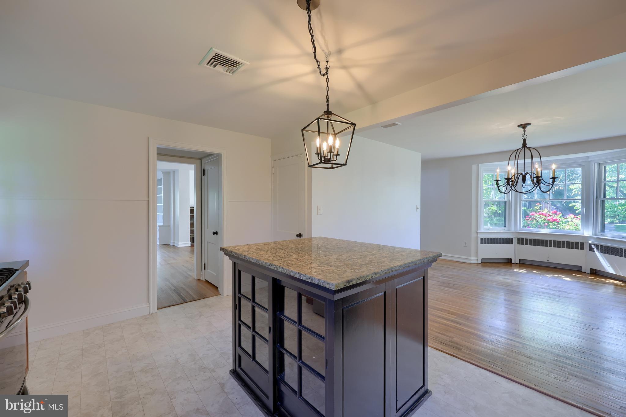 225 East Roseville Road Lancaster, PA 17601 - Photo 10 of 48 Gallery Image 10