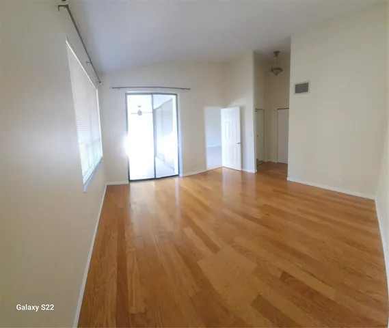 $2,300 | 7300 Northwest 1st Street, Unit 210, Plantation, FL 33317