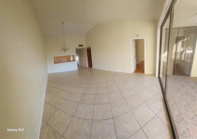 $2,300 | 7300 Northwest 1st Street, Unit 210, Plantation, FL 33317