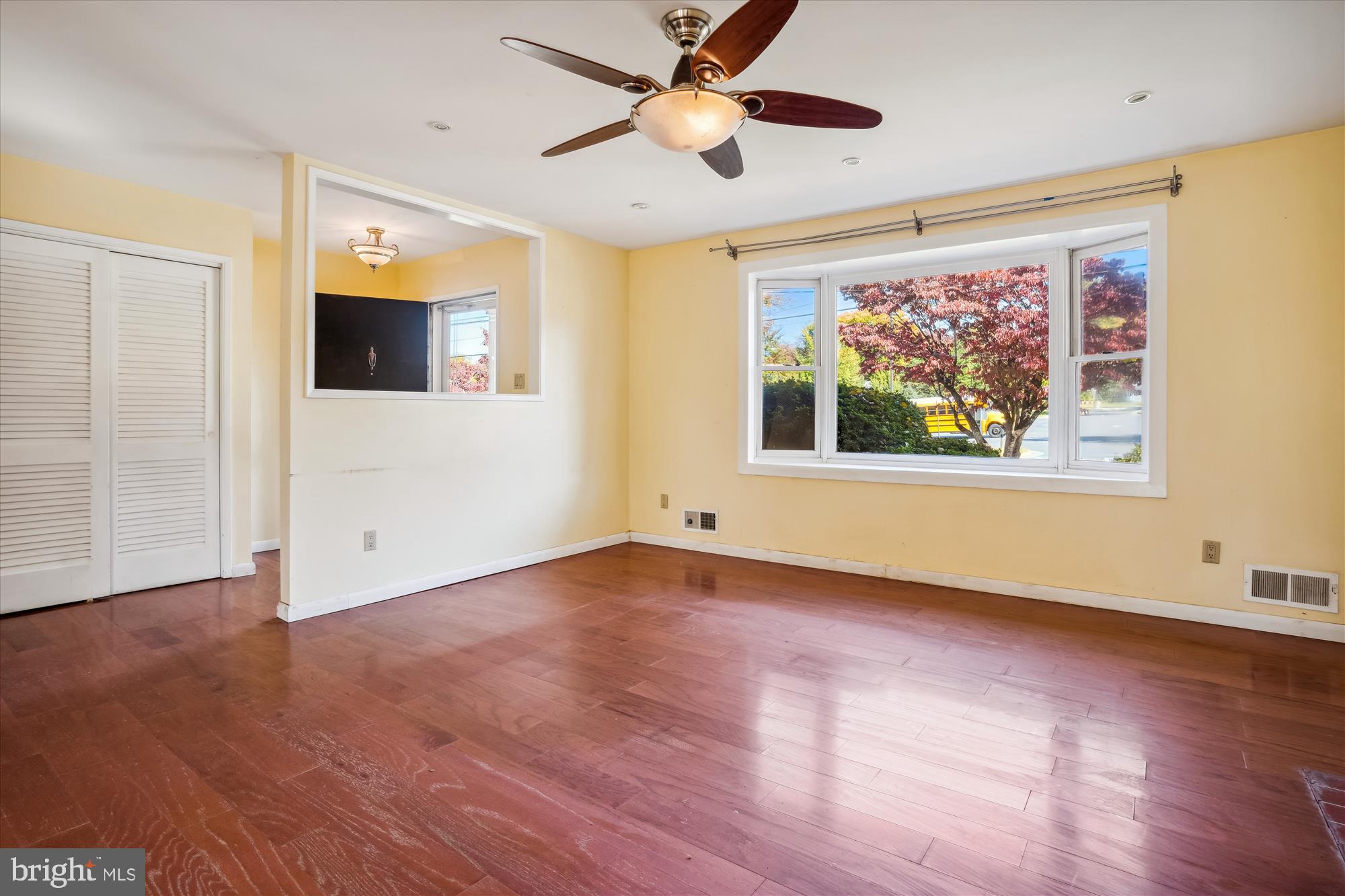 Living room with a bay window