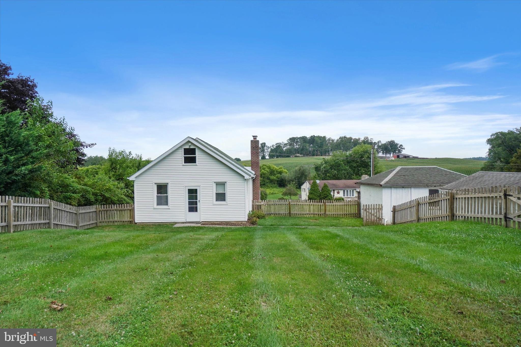 4173 Steltz Road New Freedom, PA 17349 - Photo 3 of 29