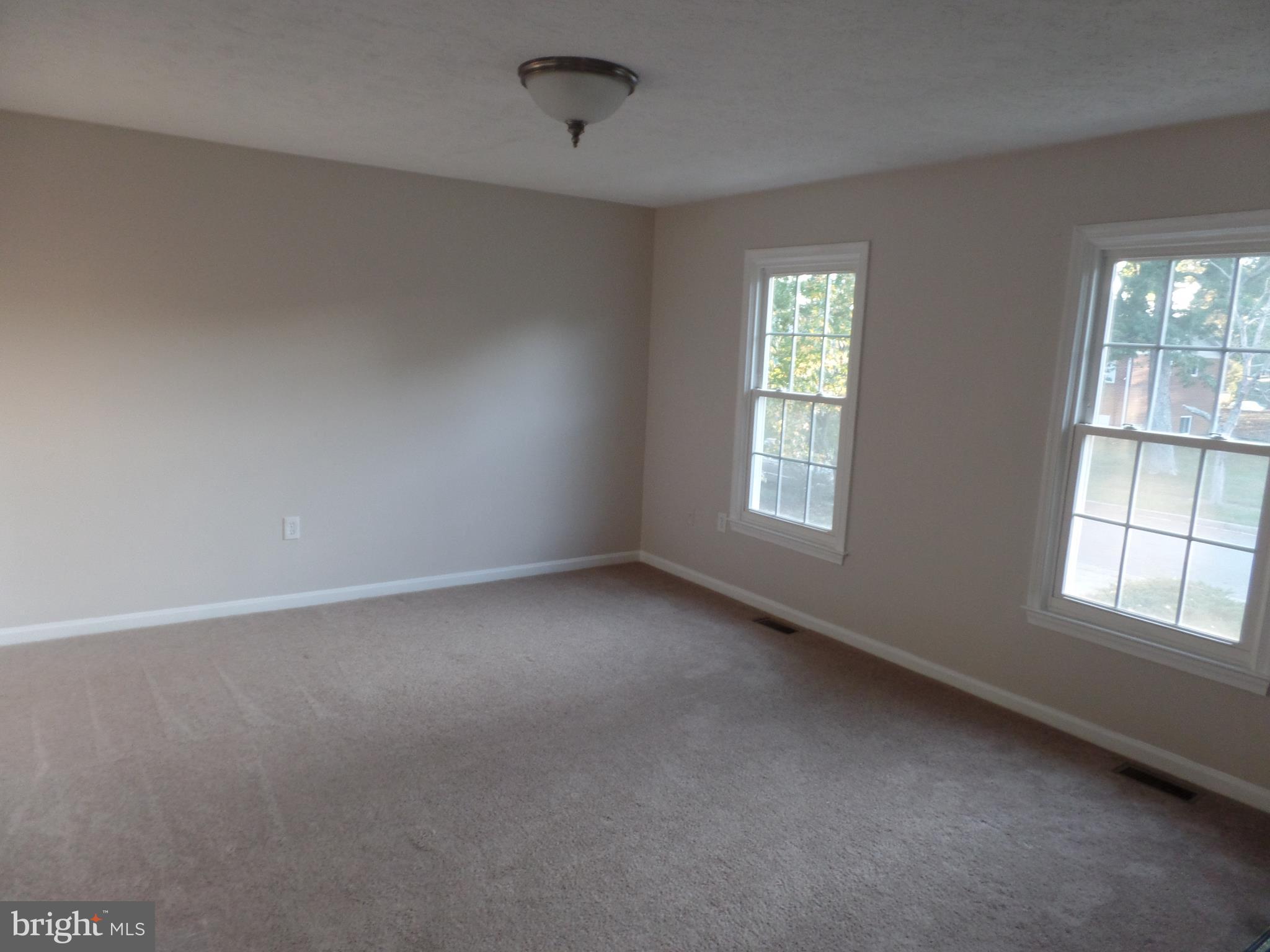 8706 Deborah Street Clinton, MD 20735 - Photo 20 of 28 nice bedroom)