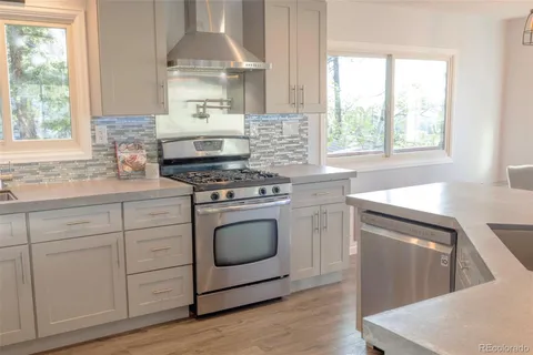 $750,000 | 30884 Kings Valley Drive, Conifer, CO 80433