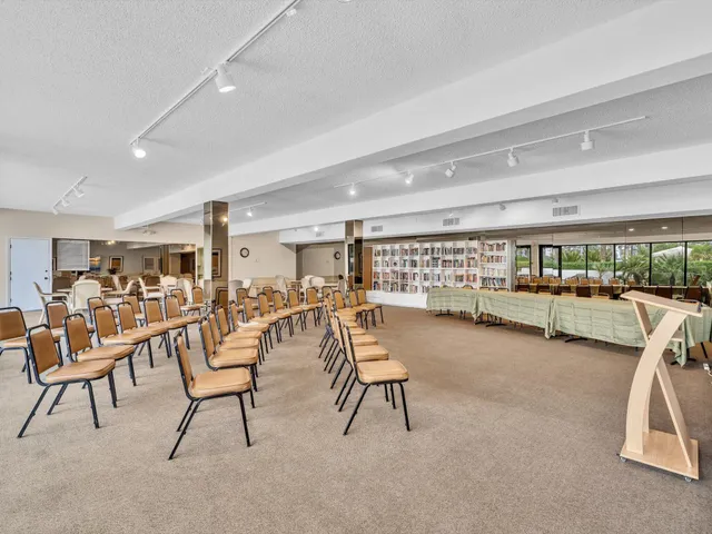 $8,500 | 3440 South Ocean Boulevard, Unit 307N, Palm Beach, FL 33480