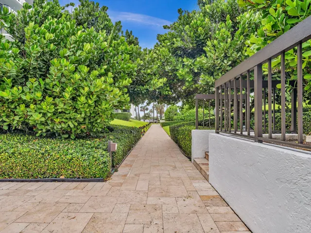 $8,500 | 3440 South Ocean Boulevard, Unit 307N, Palm Beach, FL 33480