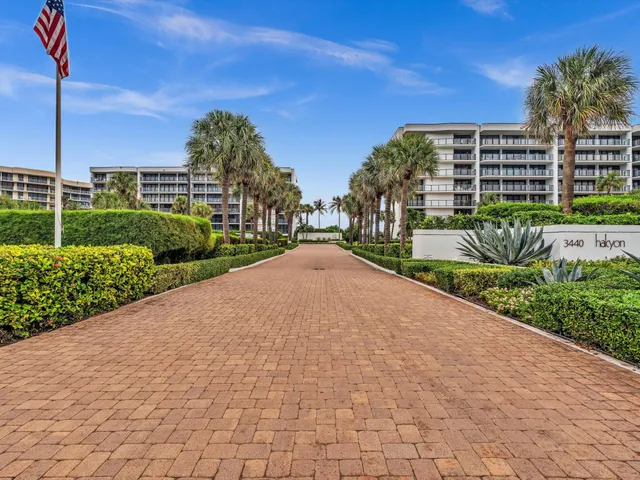 $8,500 | 3440 South Ocean Boulevard, Unit 307N, Palm Beach, FL 33480