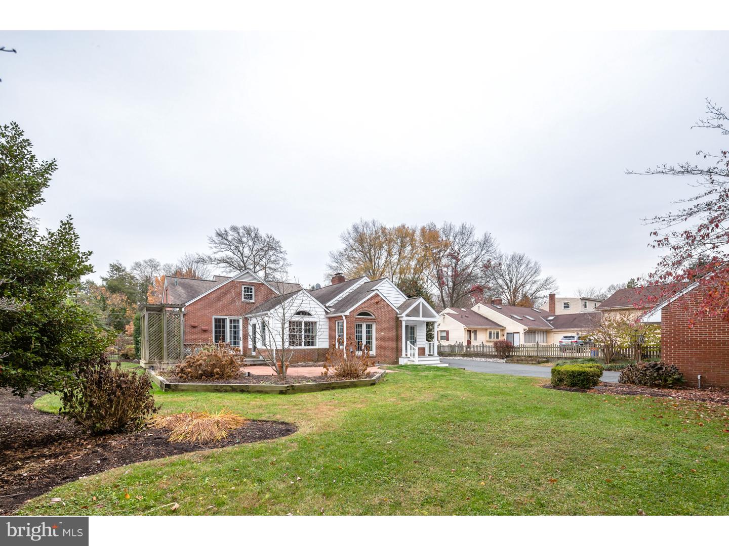 120 Chews Landing Road Haddonfield, NJ 08033 - Photo 2 of 22