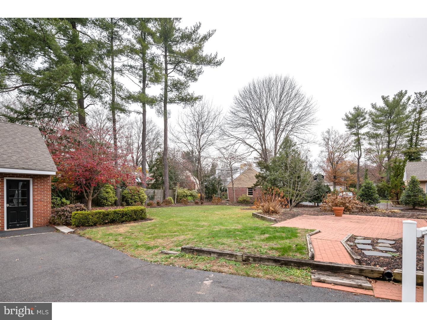 120 Chews Landing Road Haddonfield, NJ 08033 - Photo 4 of 22