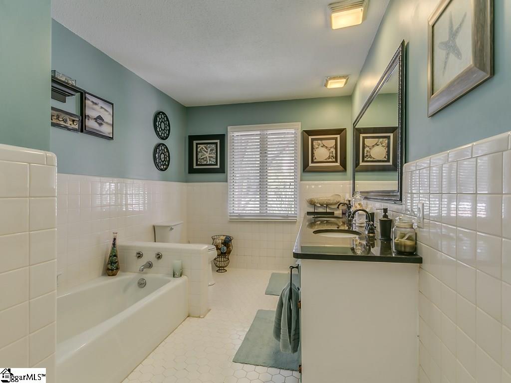 502 McAlister Road Easley, SC 29642 - Photo 24 of 33 Gallery Image 24