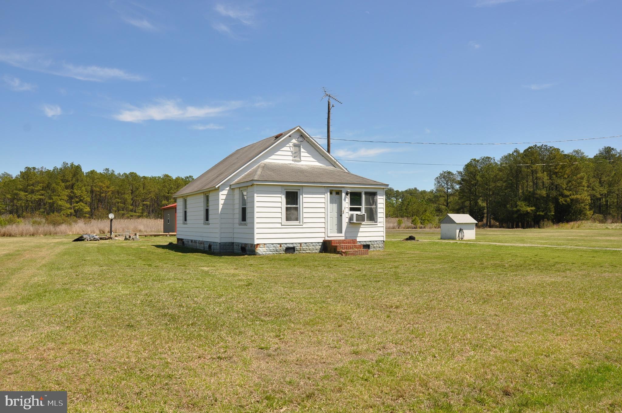 2432 Andrews Road Crapo, MD 21626 - Photo 2 of 60 Hunters retreat or home sweet home!