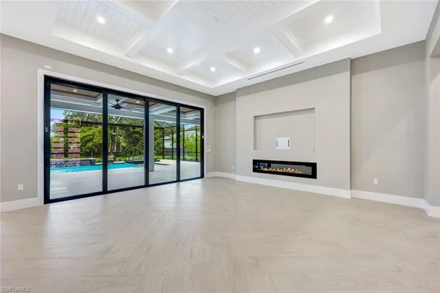 $3,499,000 | 10493 Winterview Drive, Naples, FL 34110