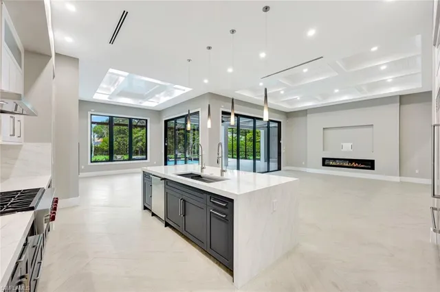 $3,499,000 | 10493 Winterview Drive, Naples, FL 34110