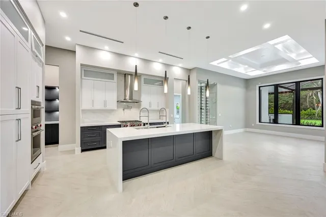 $3,499,000 | 10493 Winterview Drive, Naples, FL 34110