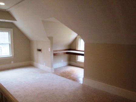 204 Talley Road Chattanooga, TN 37411 - Photo 12 of 14 upper desk area.JPG