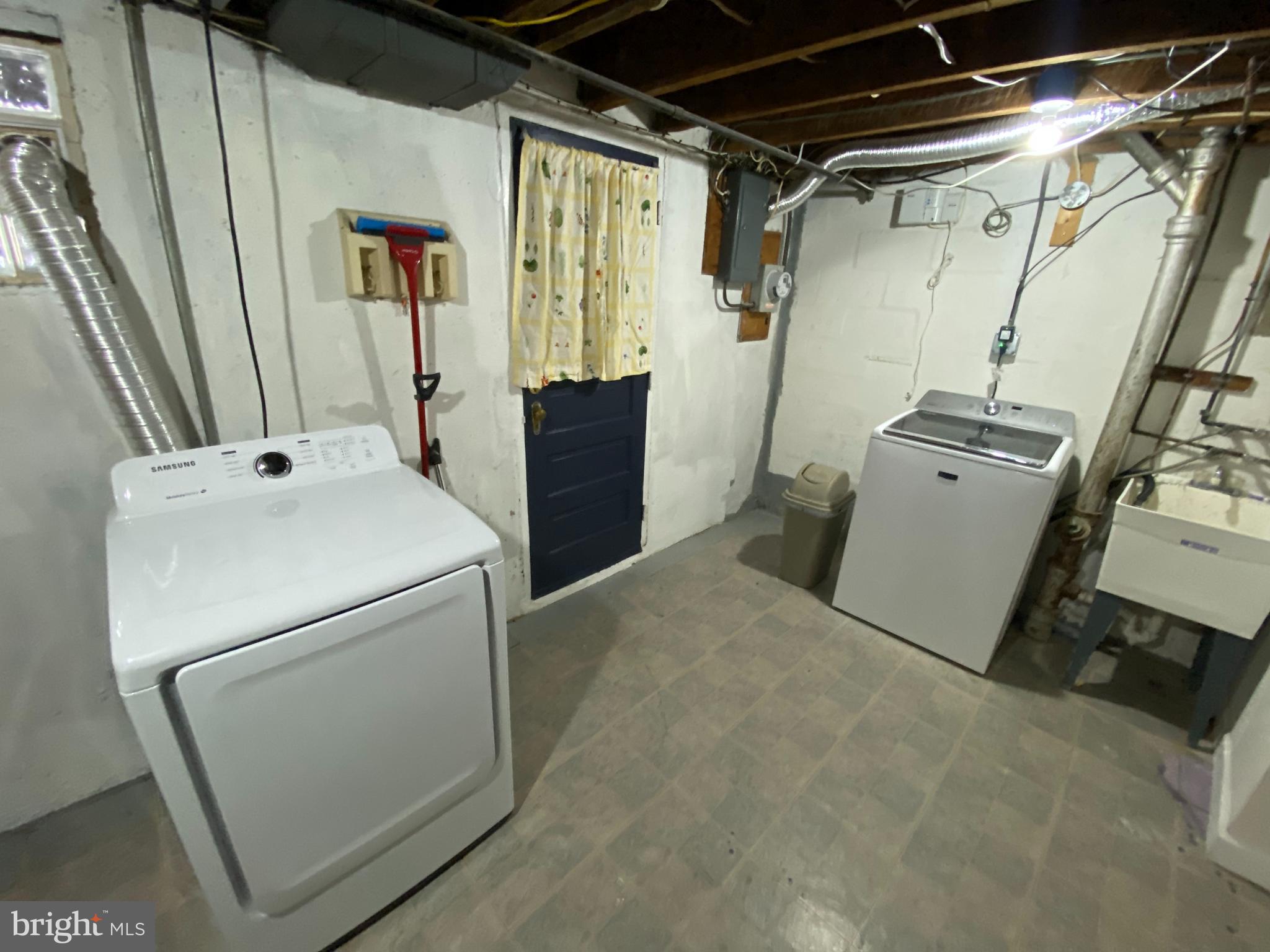 8317 Wyton Road Towson, MD 21286 - Photo 11 of 25