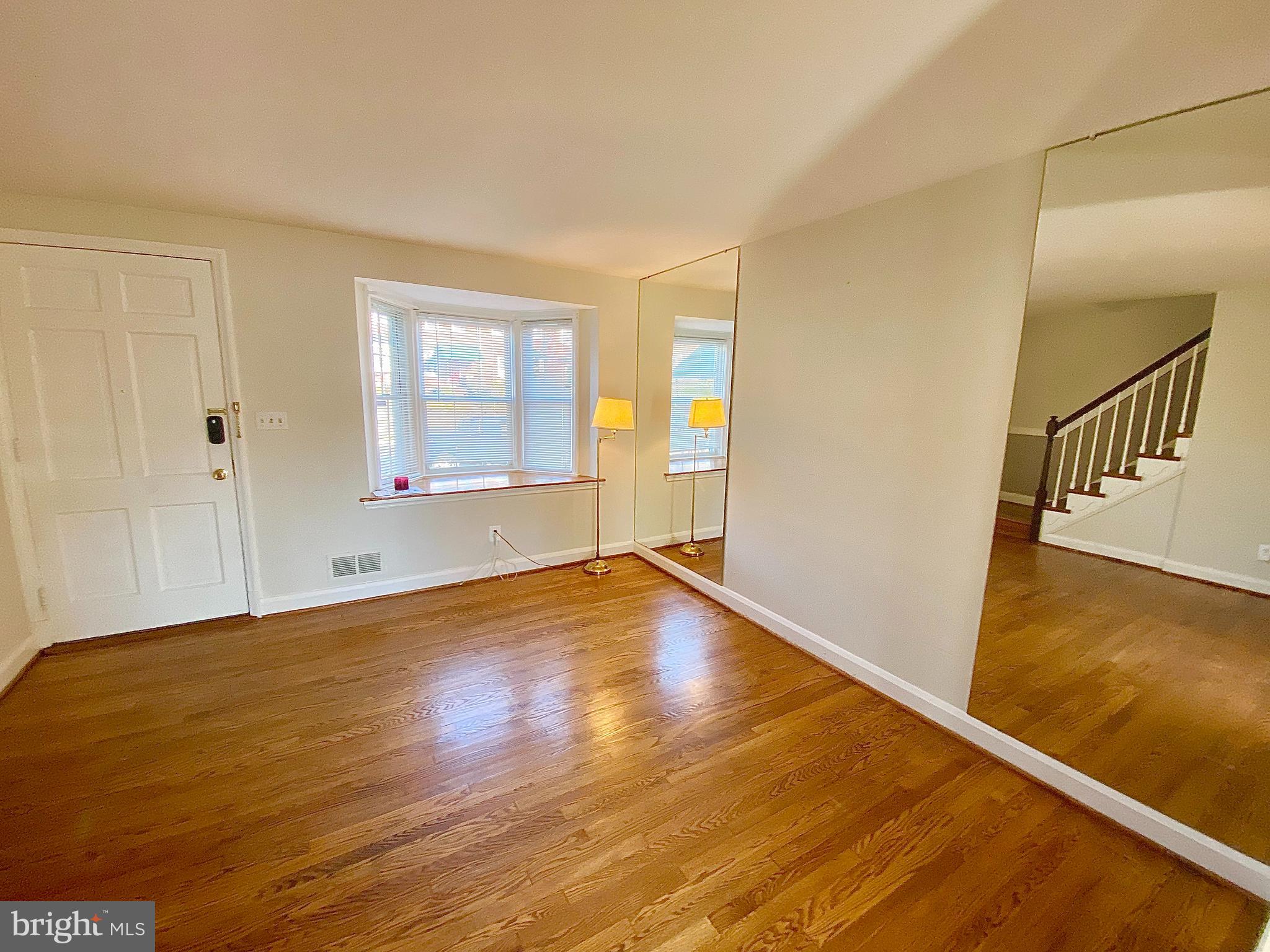 8317 Wyton Road Towson, MD 21286 - Photo 2 of 25