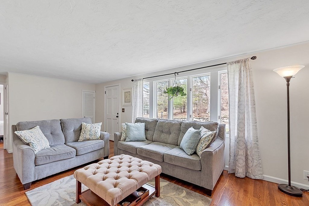 32 G H Wilson Road Spencer, MA 01562 - Photo 8 of 28 Gallery Image 8