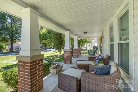 $375,000 | 10 Willowbrook Drive Northwest, Concord, NC 28027