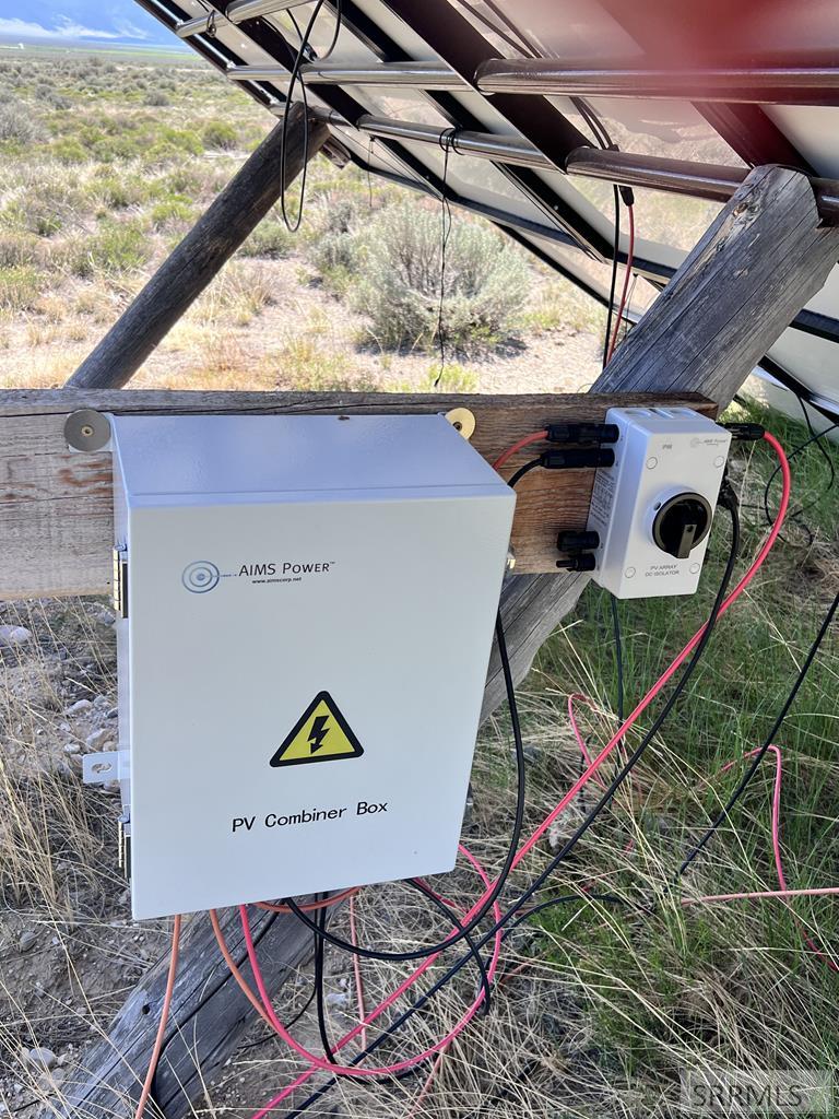 22 Sutton Lane Leadore, ID 83464 - Photo 32 of 40 Solar Panel equipment