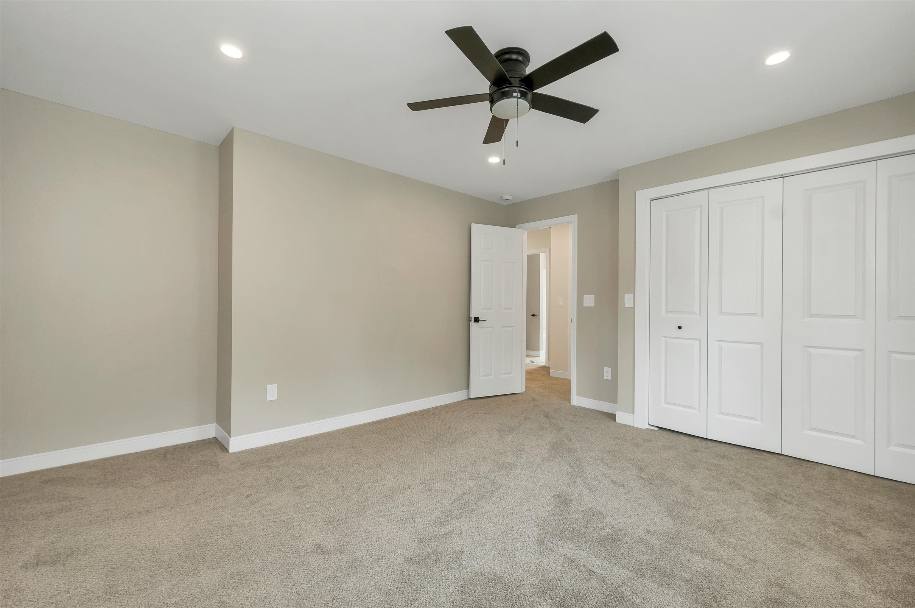 456 North State Street Concord, NH 03301 - Photo 25 of 49