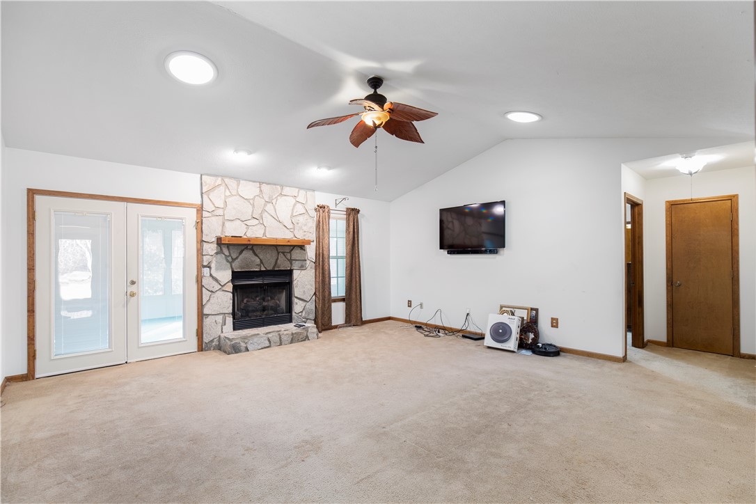 237 Deer Hollow Lane Seneca, SC 29678 - Photo 7 of 42