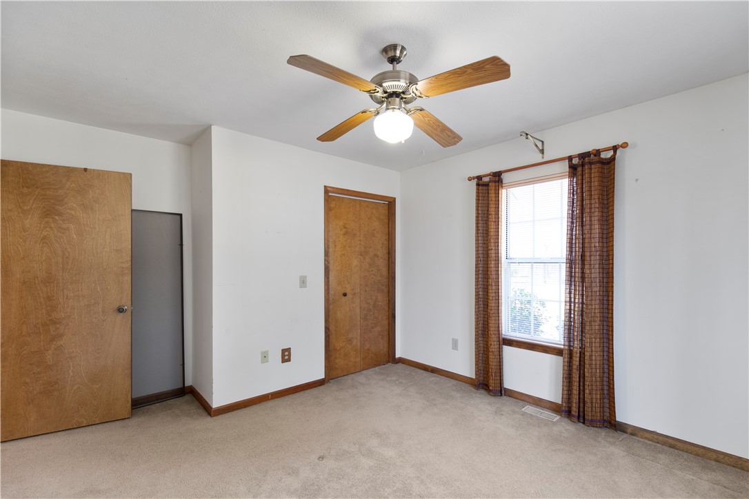 237 Deer Hollow Lane Seneca, SC 29678 - Photo 10 of 42