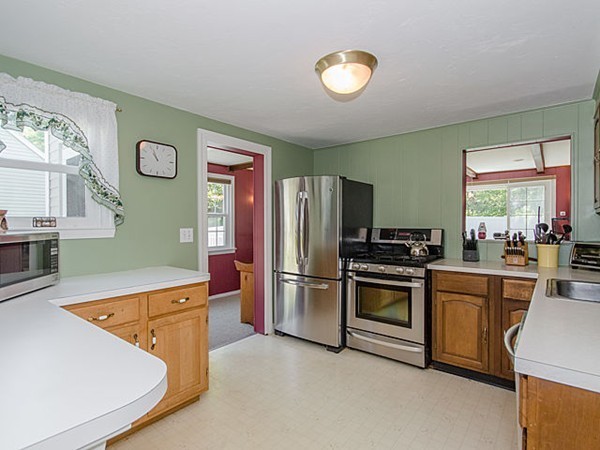 43 Cranmore Road Boston, MA 02136 - Photo 5 of 21 Gallery Image 5