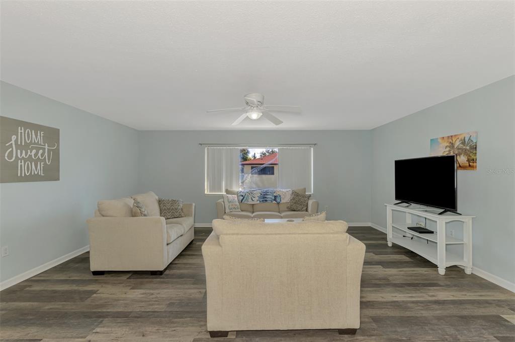 320 Base Avenue East, Unit 224 Venice, FL 34285 - Photo 12 of 30