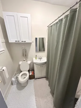 $2,900 | 3508 North Broadway, Unit 1, Chicago, IL 60657