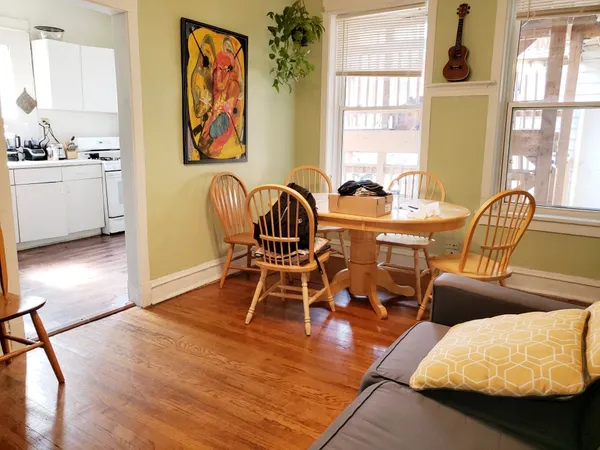 $2,900 | 3508 North Broadway, Unit 1, Chicago, IL 60657