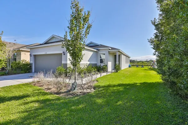 $2,195 | 10546 Medford Lakes Drive, Riverview, FL 33578