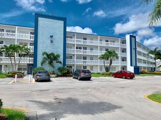 2057 Exeter Boca Raton, FL 33434 - Photo 1 of 35 Exeter D