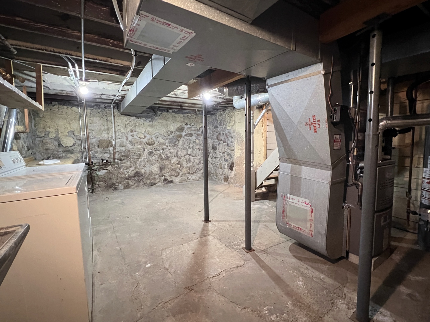 721 Dean Street, Unit 2 Woodstock, IL 60098 - Photo 16 of 17 a view of a storage room