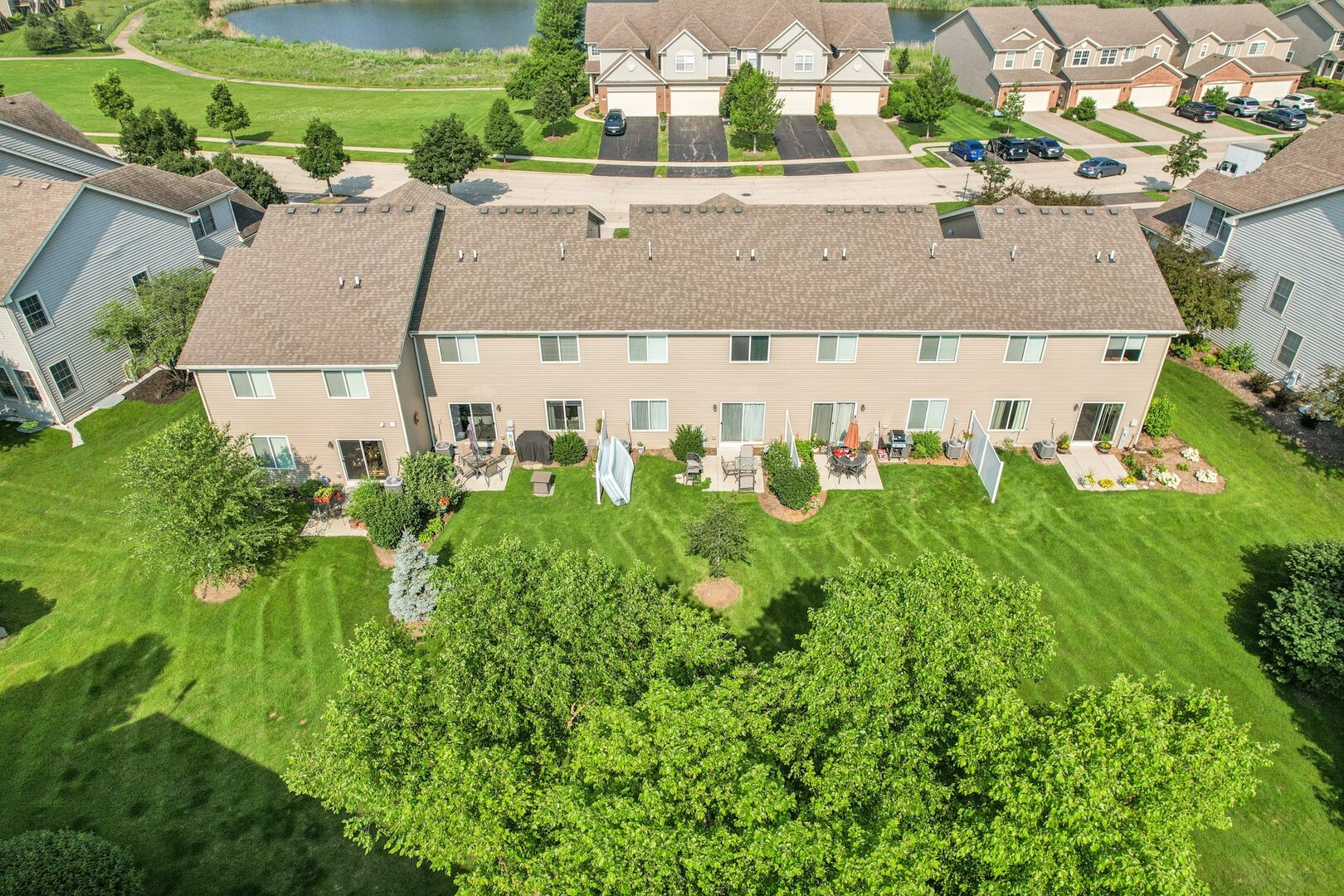 1245 Prairie View Parkway Cary, IL 60013 - Photo 35 of 44