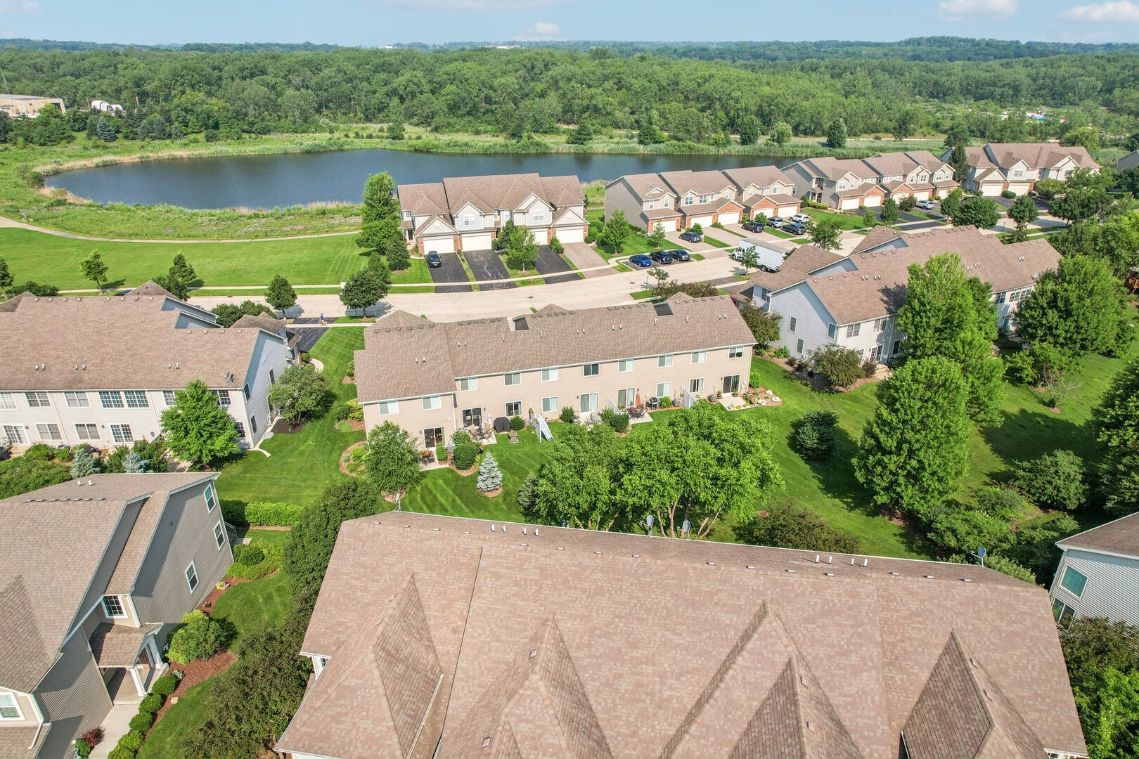 1245 Prairie View Parkway Cary, IL 60013 - Photo 36 of 44