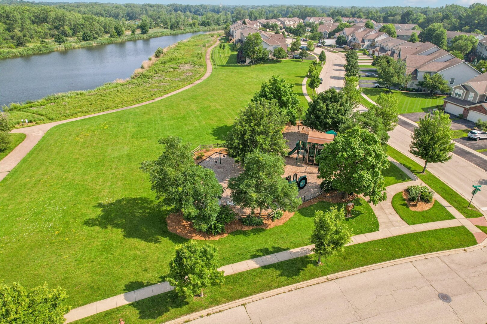 1245 Prairie View Parkway Cary, IL 60013 - Photo 42 of 44