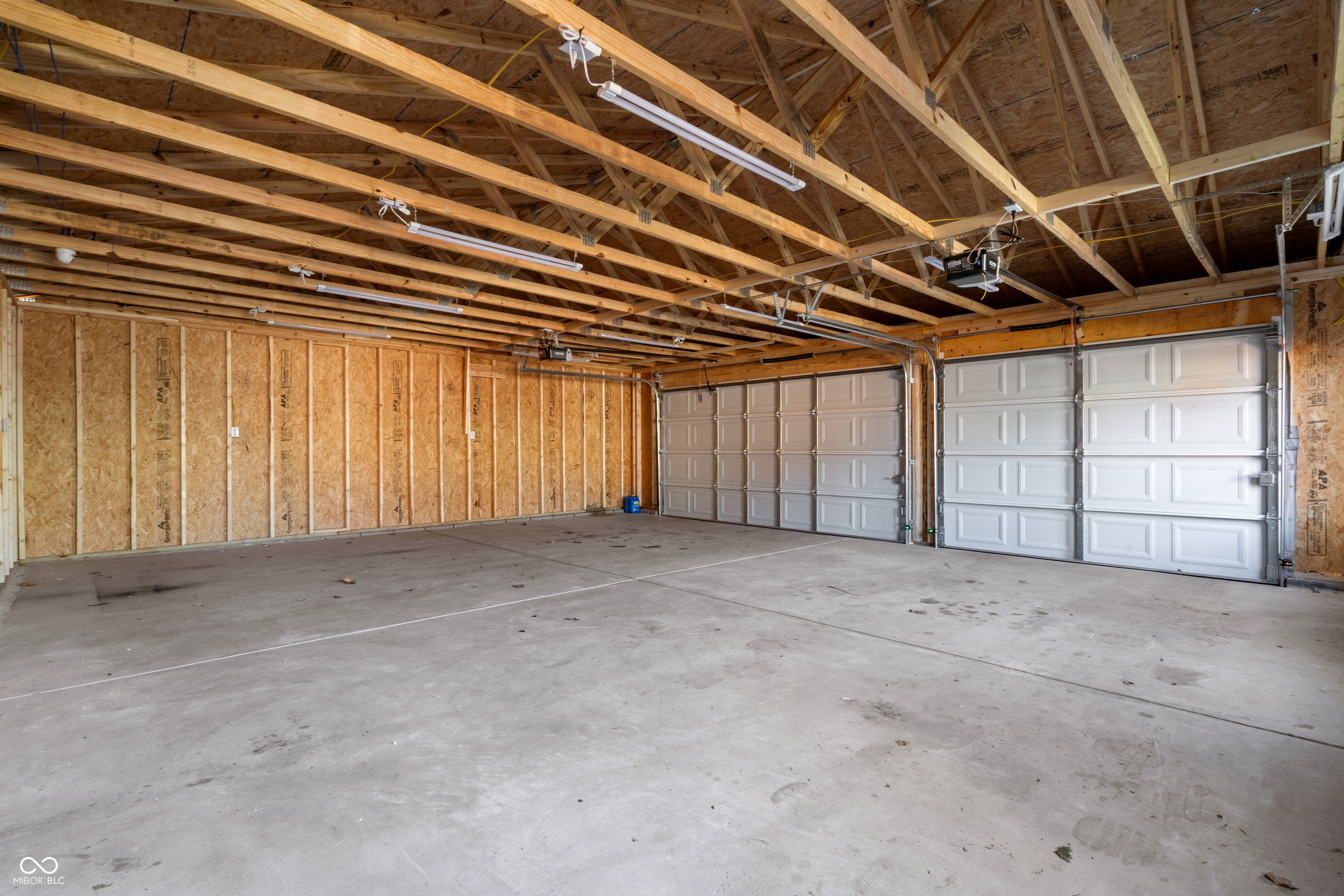 343 West 6th Street Anderson, IN 46016 - Photo 31 of 35