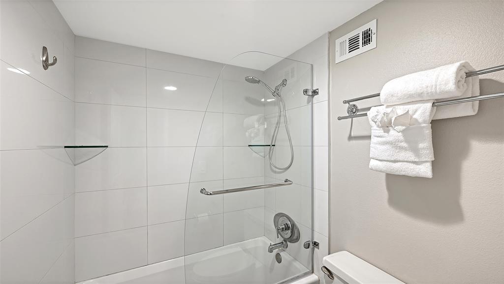 5855 Midnight Pass Road, Unit 221 Sarasota, FL 34242 - Photo 17 of 45 Gallery Image 17