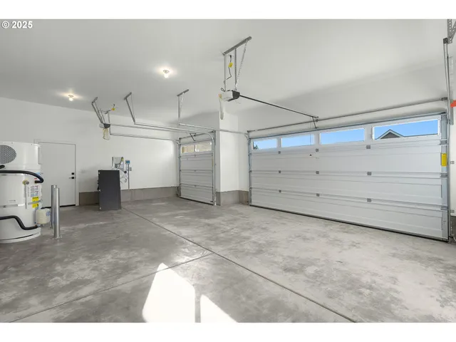 $849,000 | 3614 Northeast 169th Way, Vancouver, WA 98686