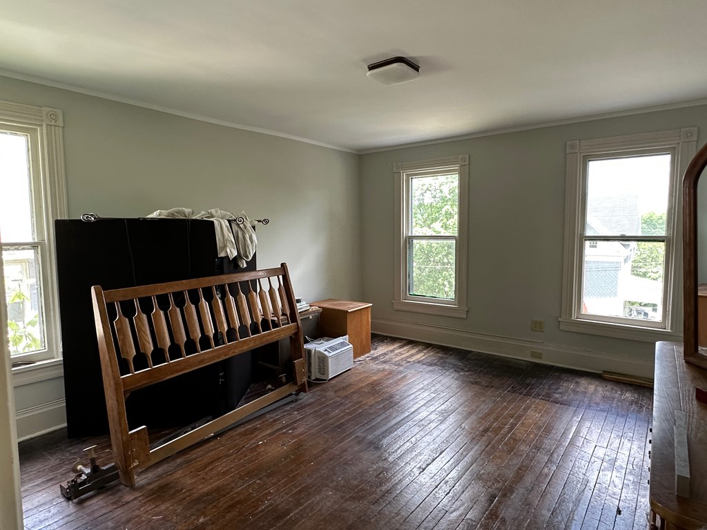 324 16th Street Franklin, PA 16323 - Photo 15 of 24 a view of hallway with couches and a window