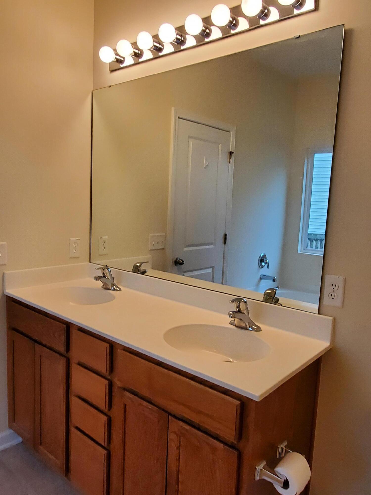 121 Decatur Drive Summerville, SC 29486 - Photo 14 of 32 Decatur 9