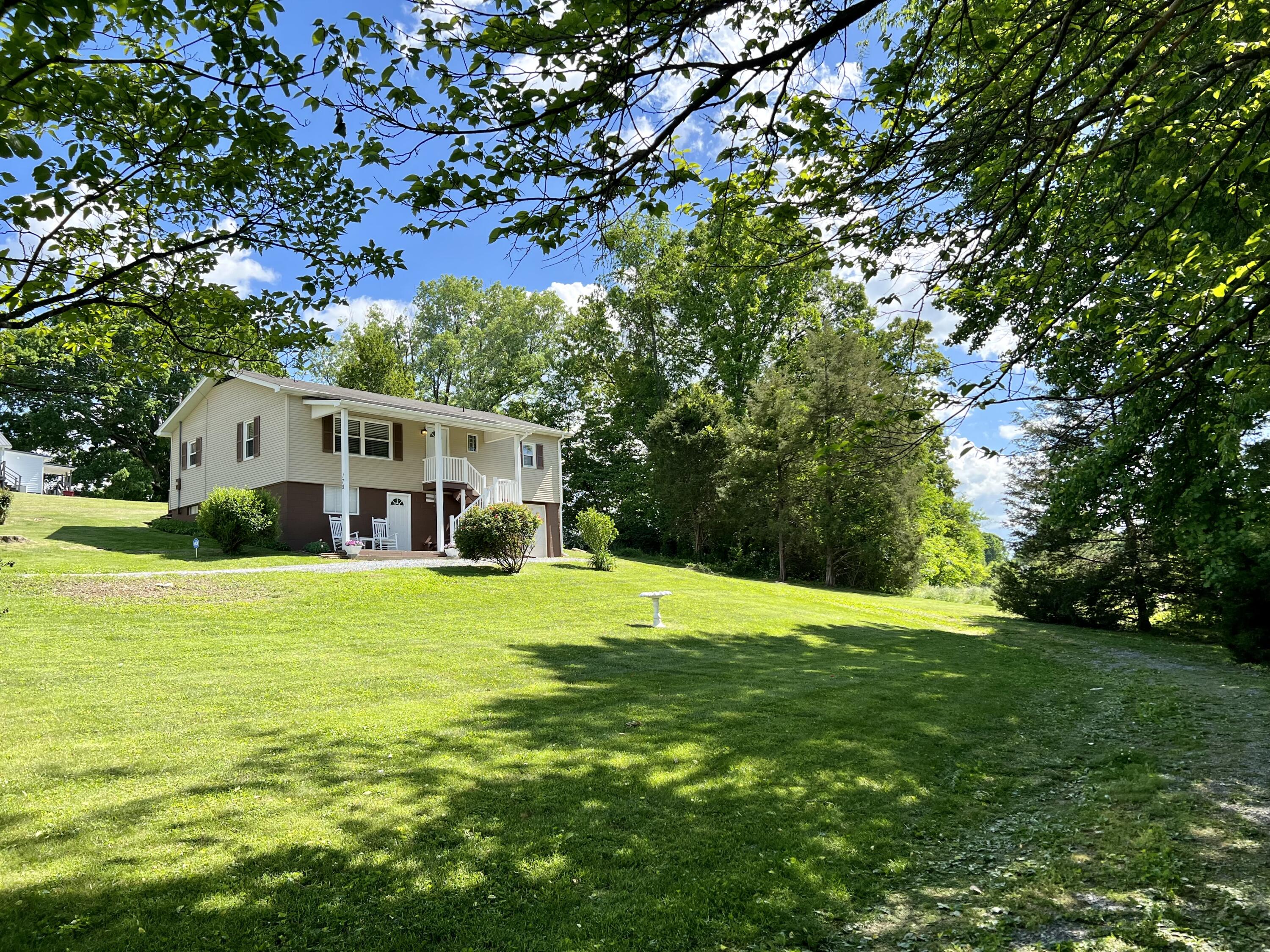 179 Hopper Road Johnson City, TN 37604 - Photo 1 of 31 IMG_0784