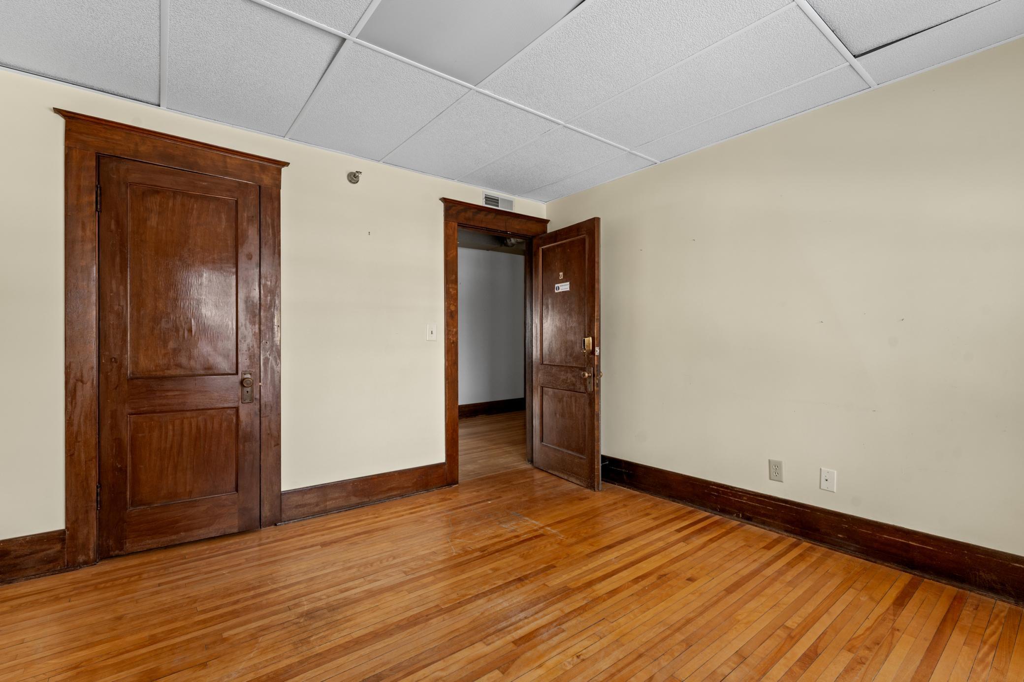 818 1st Street Southwest Rochester, MN 55902 - Photo 32 of 50