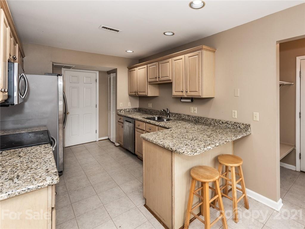 645 Concord Road Davidson, NC 28036 - Photo 14 of 36 Gallery Image 14