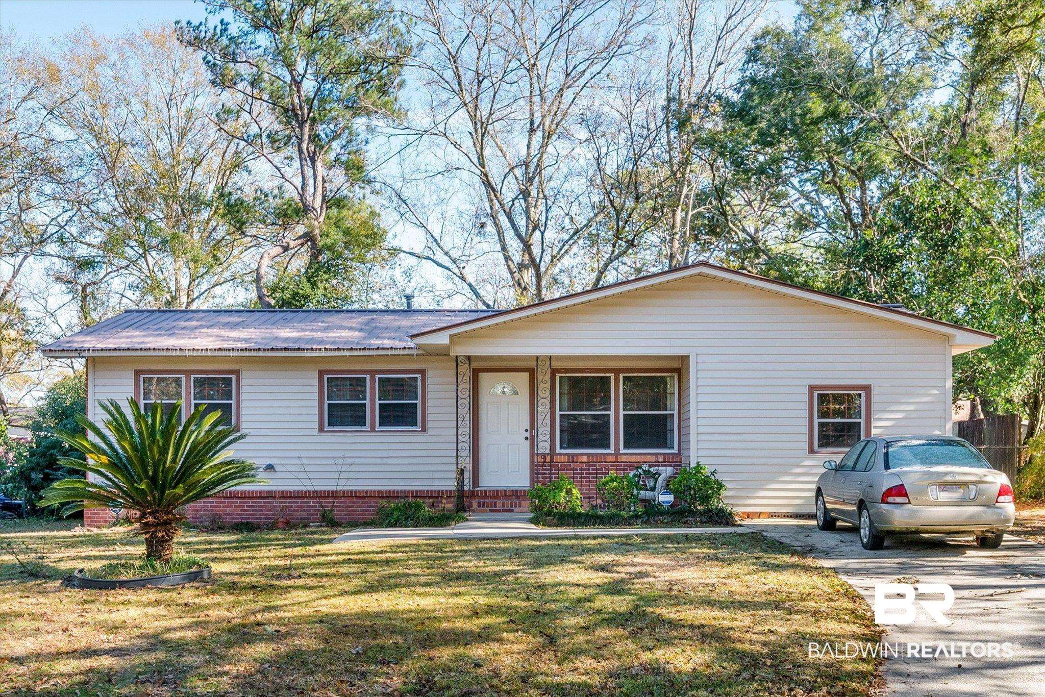 3019 Curry Drive West Mobile, AL 36605 - Photo 1 of 19 Front